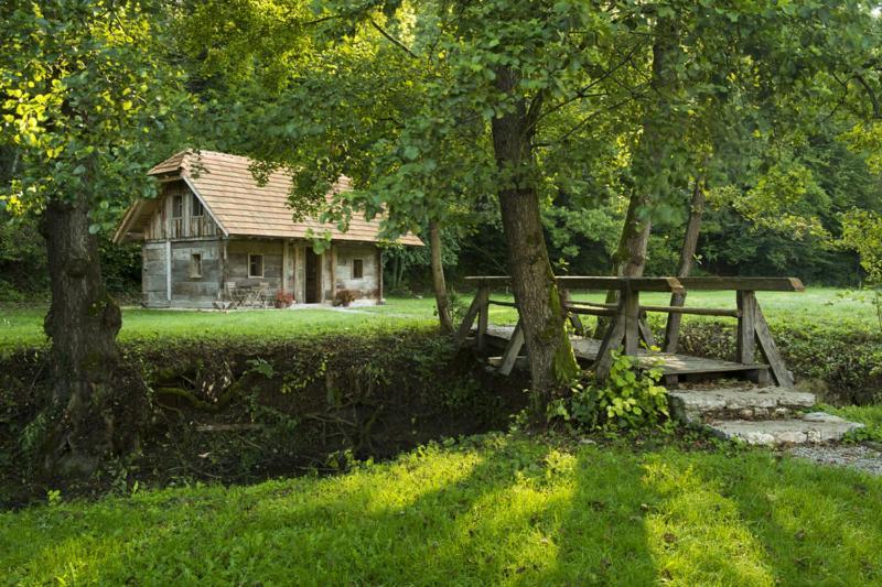 Domacija Seruga Countryside Hotel Novo Mesto Extérieur photo