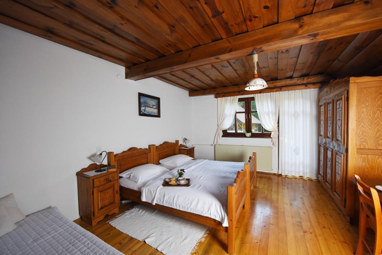Domacija Seruga Countryside Hotel Novo Mesto Extérieur photo